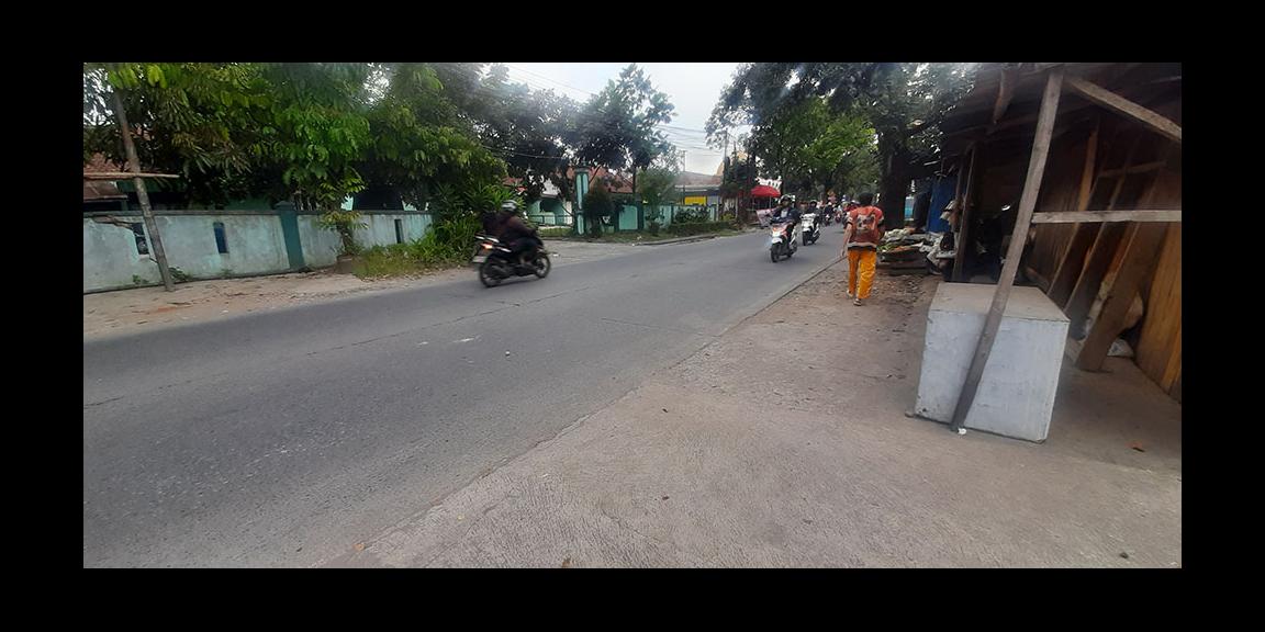 TANAH SUPER STRATEGIS UNTUK KOMERSIAL DI JALAN CIKUTRA BANDUNG TANAH SUPER STRATEGIS UNTUK KOMERSIAL DI JALAN CIKUTRA BANDUNG