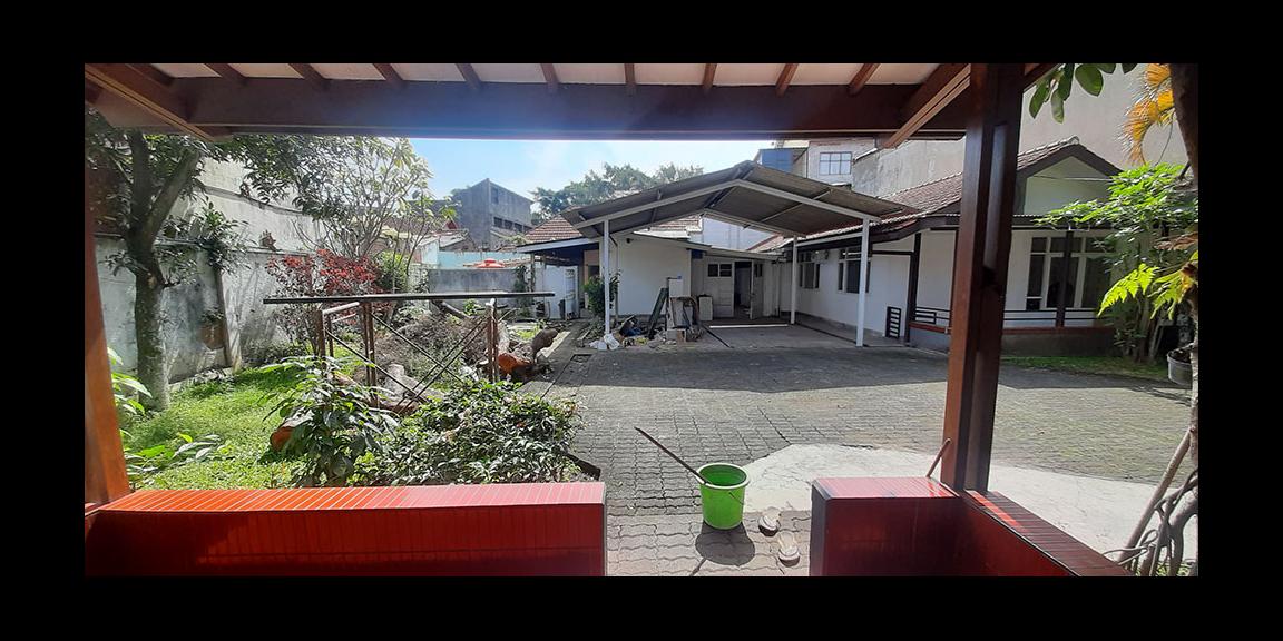 RUMAH KOLONIAL UNTUK KOMERSIAL SUPER STRATEGIS DI JL. RIAU-MARTADINATA BANDUNG RUMAH KOLONIAL UNTUK KOMERSIAL SUPER STRATEGIS DI JL. RIAU-MARTADINATA BANDUNG