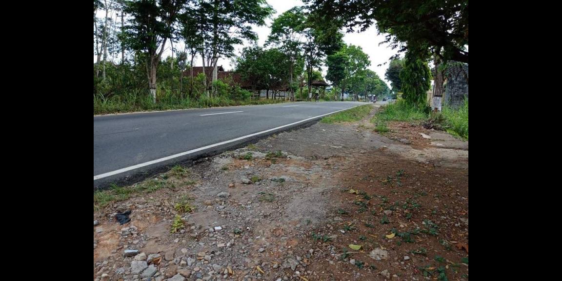 Rumah Strategis Buka Usaha Tepi Jl. Raya Lawu Karangpandan Karanganyar Rumah Strategis Buka Usaha Tepi Jl. Raya Lawu Karangpandan Karanganyar