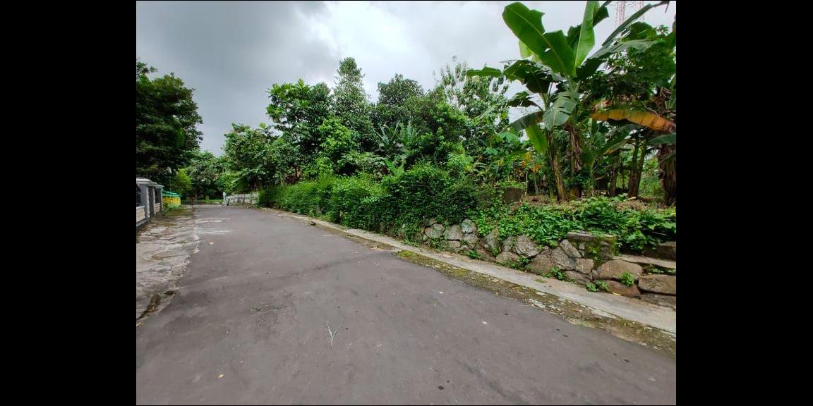 Tanah 2015m² Barat Kantor Kecamatan Karangpandan Karanganyar Tanah 2015m² Barat Kantor Kecamatan Karangpandan Karanganyar