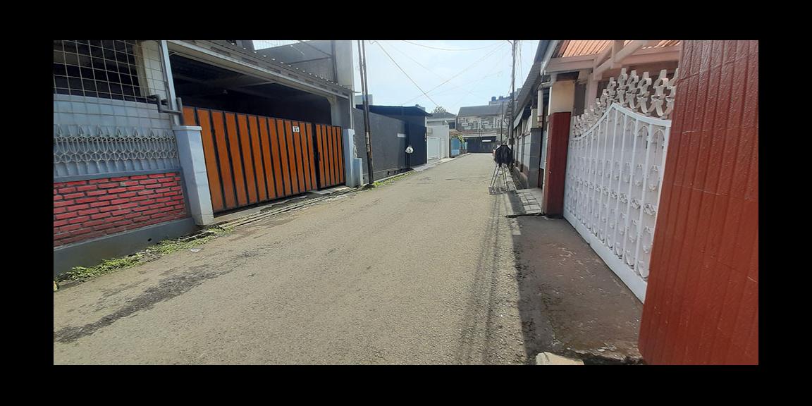 RUMAH DEKAT PUSAT KOTA DAN KAWASAN KOMERSIAL LINGKUNGAN BESIH DAN NYAMAN DI SAYAP LINGKAR SELATAN BANDUNG RUMAH DEKAT PUSAT KOTA DAN KAWASAN KOMERSIAL LINGKUNGAN BESIH DAN NYAMAN DI SAYAP LINGKAR SELATAN BANDUNG