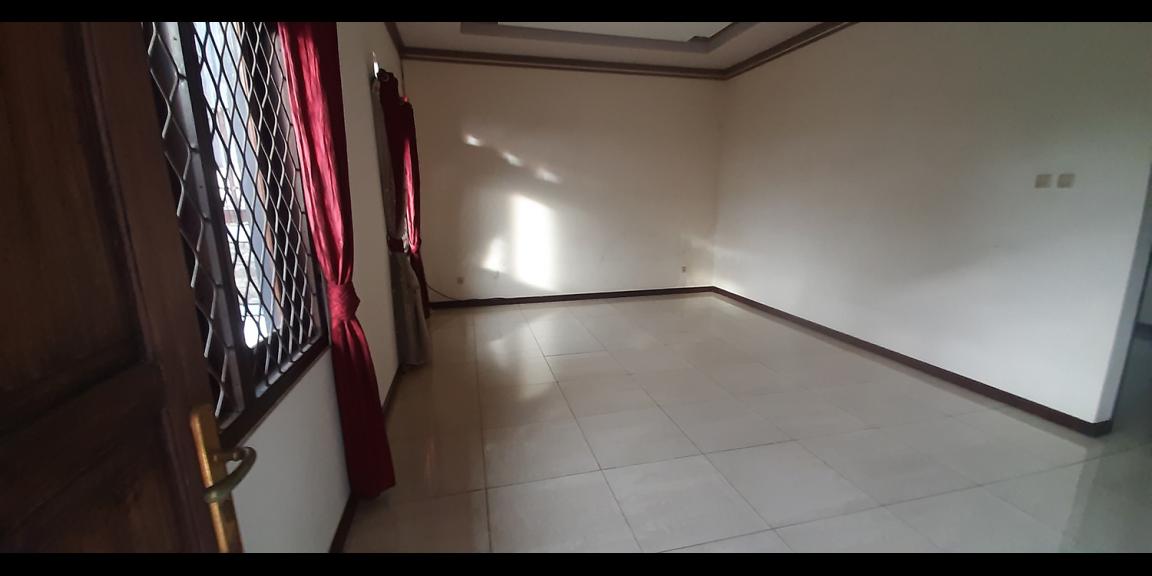 RUMAH DUA LANTAI GAYA KONTEMPORER SIAP HUNI DI DAGO ASRI KOTA BANDUNG RUMAH DUA LANTAI GAYA KONTEMPORER SIAP HUNI DI DAGO ASRI KOTA BANDUNG