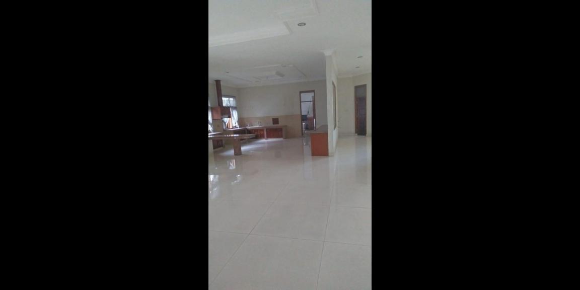 RUMAH MEWAH TANAH LUAS SUPER MURAH VIEW TAMAN DI SAYAP Jl. SUPRATMAN BANDUNG RUMAH MEWAH TANAH LUAS SUPER MURAH VIEW TAMAN DI SAYAP Jl. SUPRATMAN BANDUNG