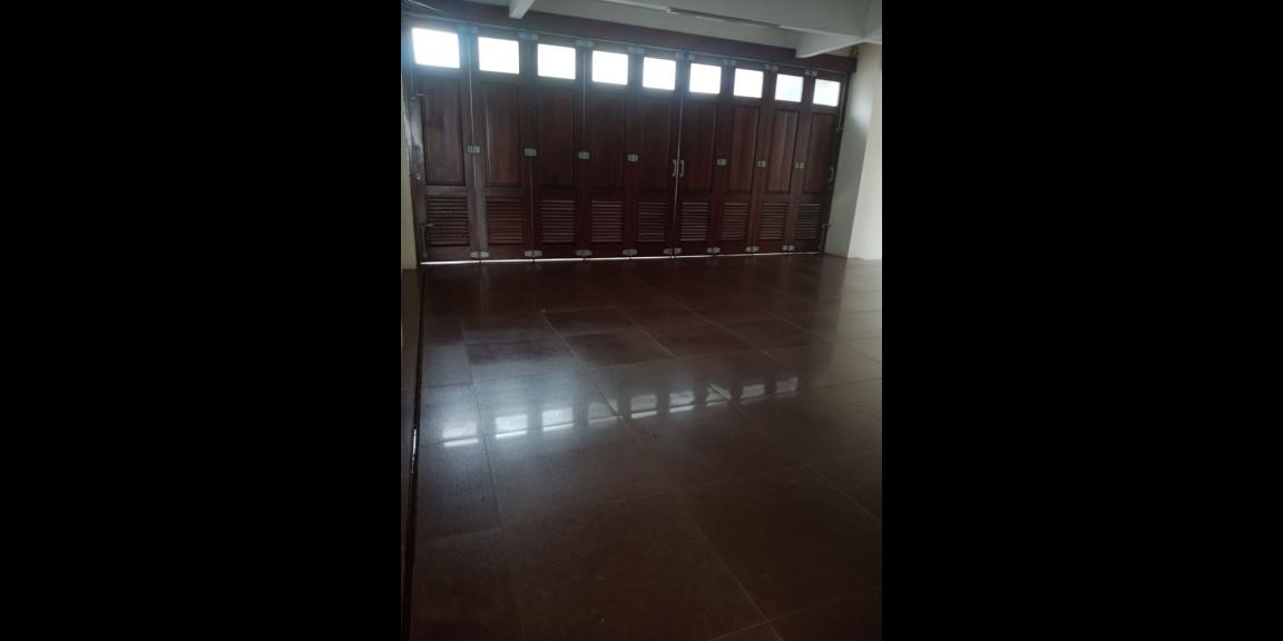 RUMAH FULL FURNISH VIEW KOTA BANDUNG DENGAN SWIMMING POOL DI RESORT DAGO PAKAR RUMAH FULL FURNISH VIEW KOTA BANDUNG DENGAN SWIMMING POOL DI RESORT DAGO PAKAR