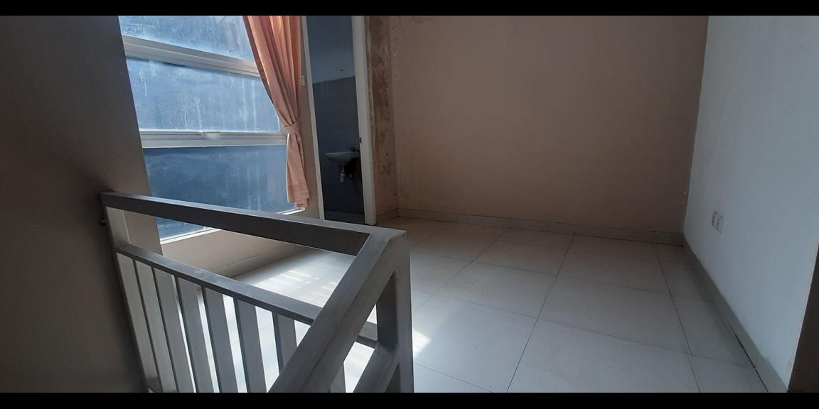 RUMAH MINIMALIS DUA LANTAI DI ARCAMANIK BANDUNG RUMAH MINIMALIS DUA LANTAI DI ARCAMANIK BANDUNG