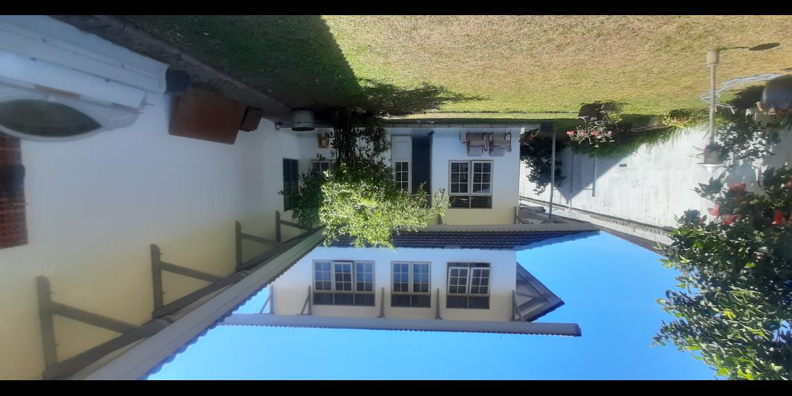 RUMAH ASRI DAN RESIK DI ACAMANIK BANDUNG RUMAH ASRI DAN RESIK DI ACAMANIK BANDUNG