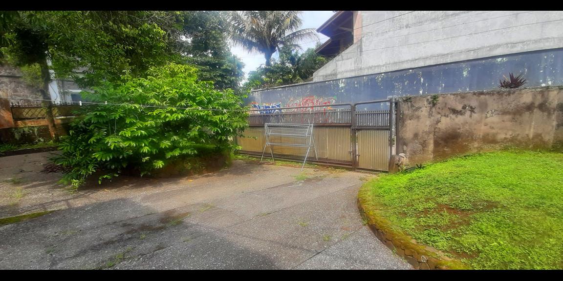 RUMAH HITUNG TANAH MAIN ROAD BUKIT PAKAR TIMUR DAGO BANDUNG RUMAH HITUNG TANAH MAIN ROAD BUKIT PAKAR TIMUR DAGO BANDUNG