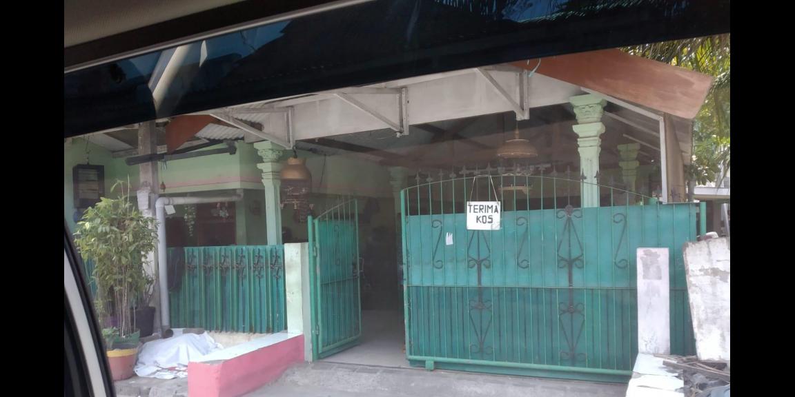 Dijual Rumah Kos di Putat Gede, Surabaya Dijual Rumah Kos di Putat Gede, Surabaya