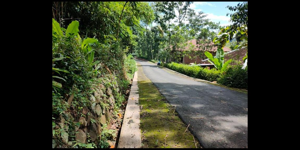 Tanah Super Datar di Desa Wisata Mojogedang Karanganyar Info Detail Telp/WA: 082327612345 Tanah Super Datar di Desa Wisata Mojogedang Karanganyar Info Detail Telp/WA: 082327612345