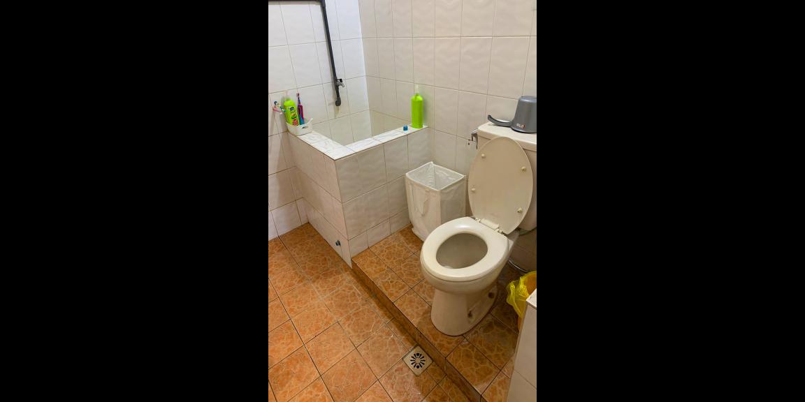 RUMAH DAN KOST-KOSTAN DI SAMPING RSHS (RUMAH SAKIT HASAN SADIKIN) BANDUNG RUMAH DAN KOST-KOSTAN DI SAMPING RSHS (RUMAH SAKIT HASAN SADIKIN) BANDUNG