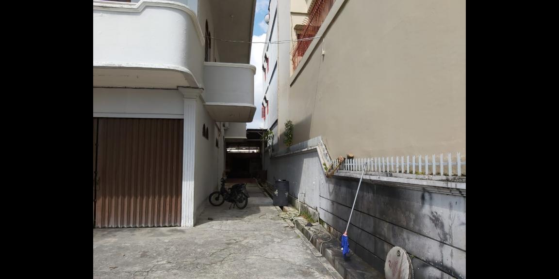 DISEWAKAN RUMAH DUA LANTAI KUANTAN DUA DISEWAKAN RUMAH DUA LANTAI KUANTAN DUA