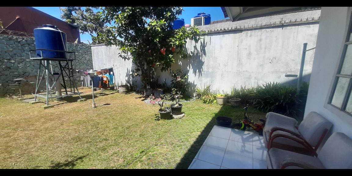 RUMAH ASRI DAN RESIK DI ACAMANIK BANDUNG RUMAH ASRI DAN RESIK DI ACAMANIK BANDUNG