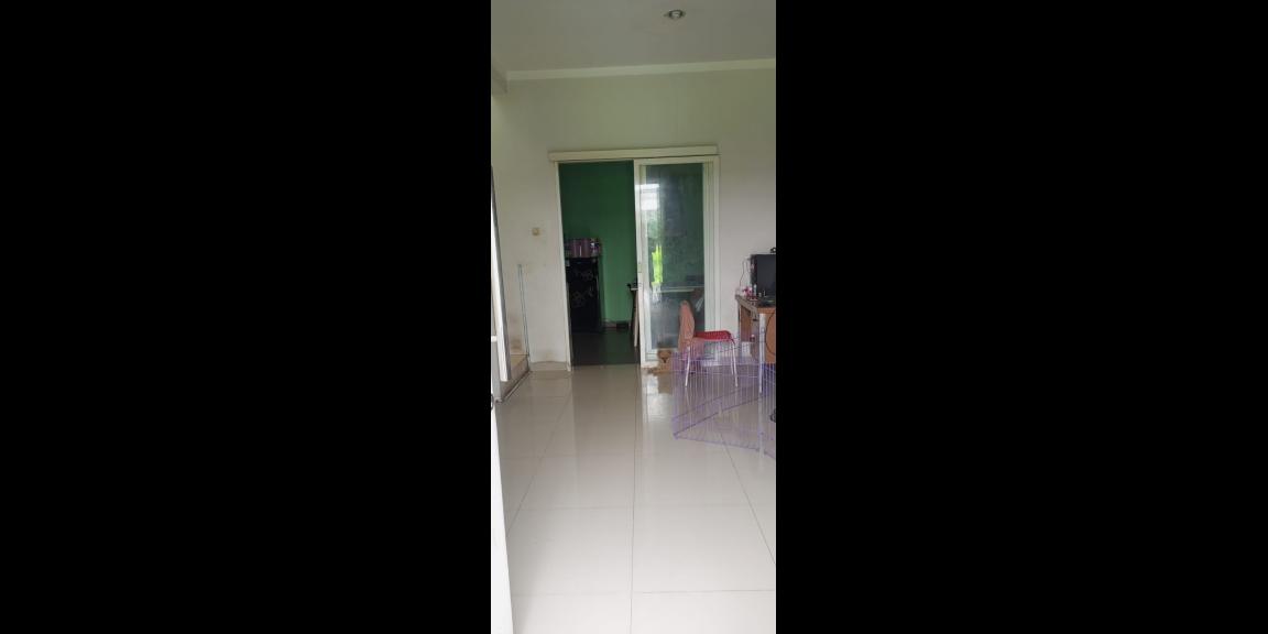 Dijual Rumah 2 Lantai Harga Murah di Graha Raya Dijual Rumah 2 Lantai Harga Murah di Graha Raya