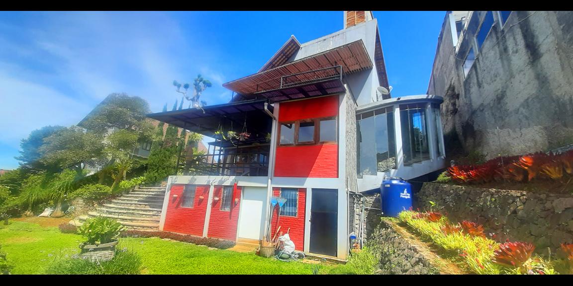 VILLA GAYA INDUSTRIAL DI CIUMBULEUIT VIEW KOTA BANDUNG VILLA GAYA INDUSTRIAL DI CIUMBULEUIT VIEW KOTA BANDUNG