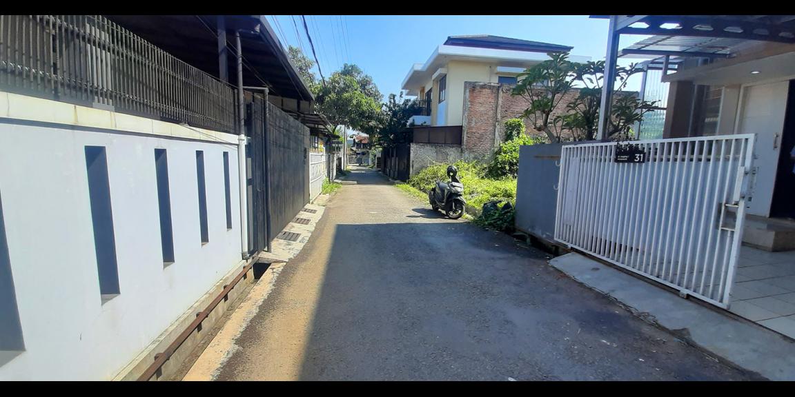 RUMAH MINIMALIS DUA LANTAI DI ARCAMANIK BANDUNG RUMAH MINIMALIS DUA LANTAI DI ARCAMANIK BANDUNG