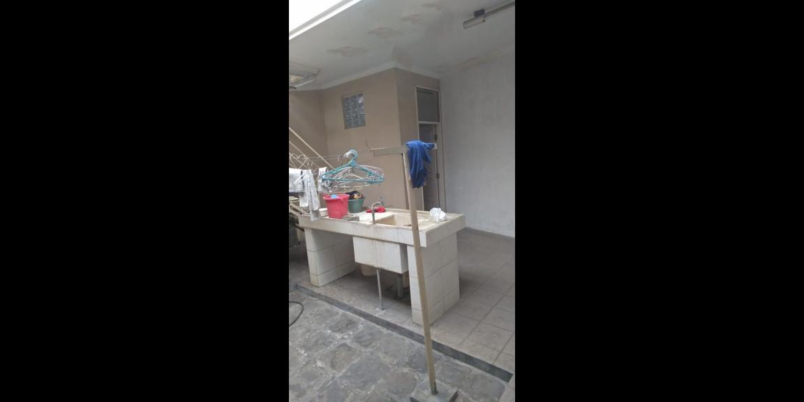 RUMAH MEWAH TANAH LUAS SUPER MURAH VIEW TAMAN DI SAYAP Jl. SUPRATMAN BANDUNG RUMAH MEWAH TANAH LUAS SUPER MURAH VIEW TAMAN DI SAYAP Jl. SUPRATMAN BANDUNG