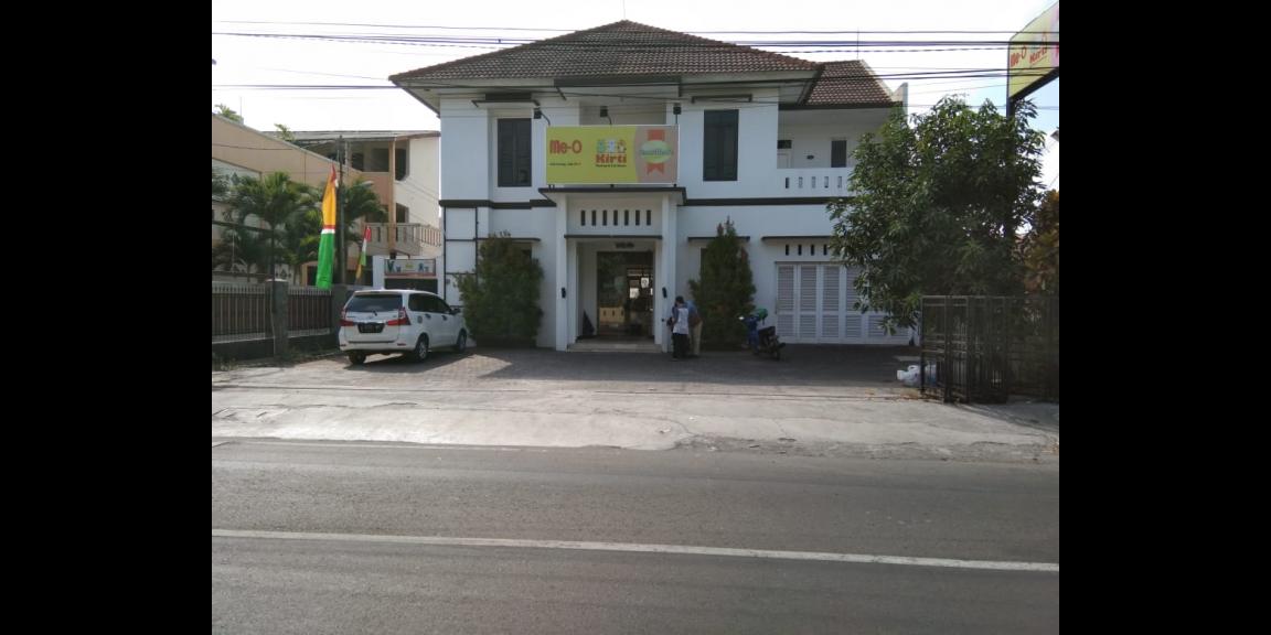 STRATEGIS DI TENGAH KOTA! GEDUNG 2 LANTAI COCOK UNTUK APA AJA Lokasi di ekat Mandala Krida STRATEGIS DI TENGAH KOTA! GEDUNG 2 LANTAI COCOK UNTUK APA AJA Lokasi di ekat Mandala Krida