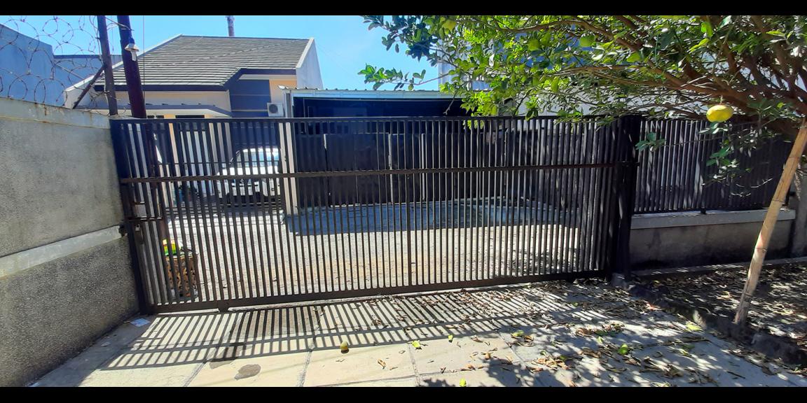 RUMAH MEWAH MAIN ROAD ARCAMANIK KOTA BANDUNG RUMAH MEWAH MAIN ROAD ARCAMANIK KOTA BANDUNG