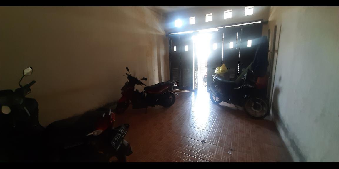 KOST-KOSTAN 17 KAMAR BERIKUT KANTOR DI CISARANTEN KULON BANDUNG KOST-KOSTAN 17 KAMAR BERIKUT KANTOR DI CISARANTEN KULON BANDUNG