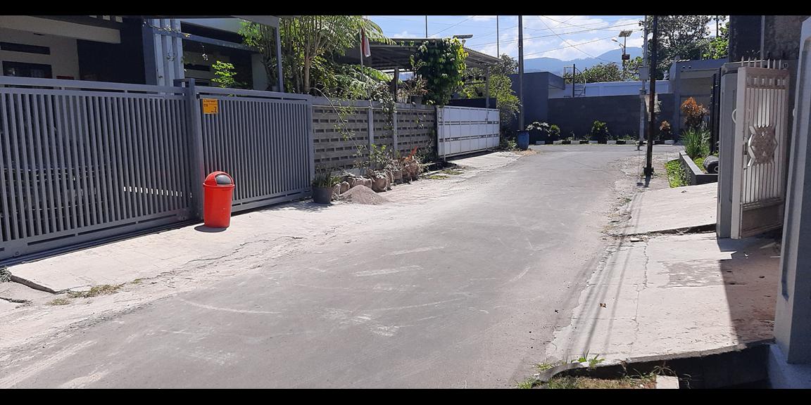 RUMAH ASRI DAN RESIK DI ACAMANIK BANDUNG RUMAH ASRI DAN RESIK DI ACAMANIK BANDUNG