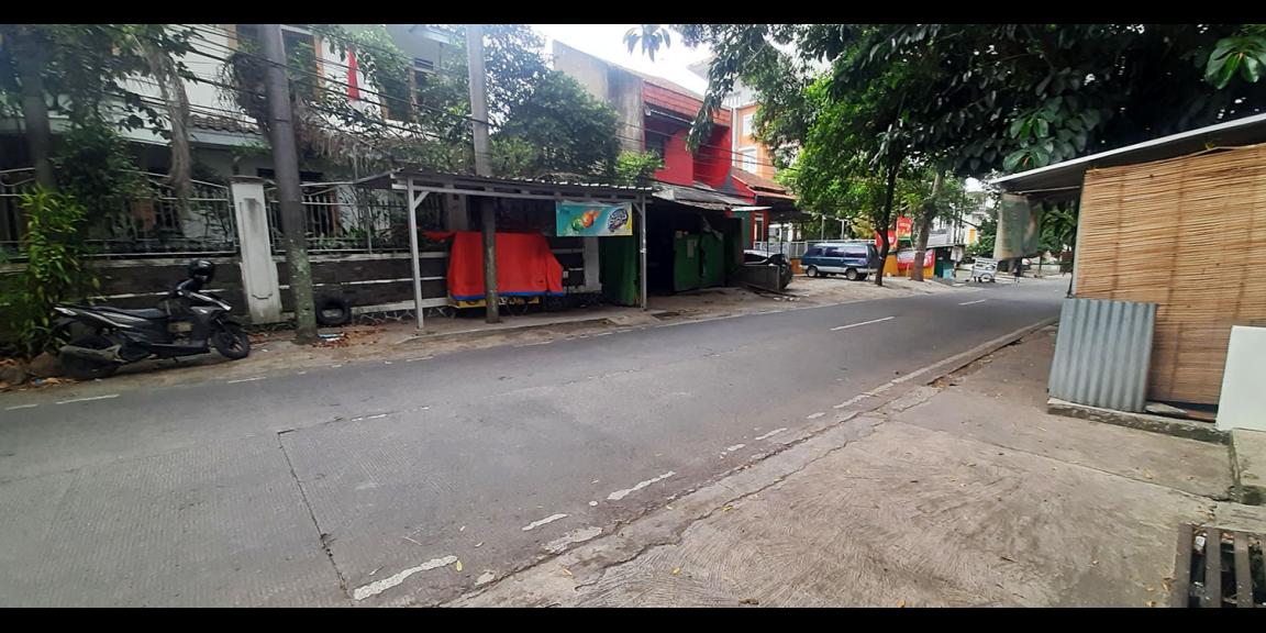 RUMAH MODERN-CLASSIC DENGAN KOLAM RENANG DI SUKAHAJI PASTEUR BANDUNG RUMAH MODERN-CLASSIC DENGAN KOLAM RENANG DI SUKAHAJI PASTEUR BANDUNG