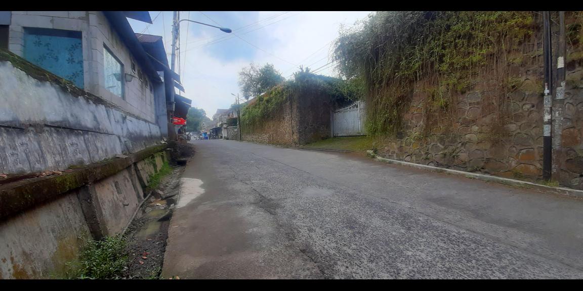 RUMAH HITUNG TANAH MAIN ROAD BUKIT PAKAR TIMUR DAGO BANDUNG RUMAH HITUNG TANAH MAIN ROAD BUKIT PAKAR TIMUR DAGO BANDUNG