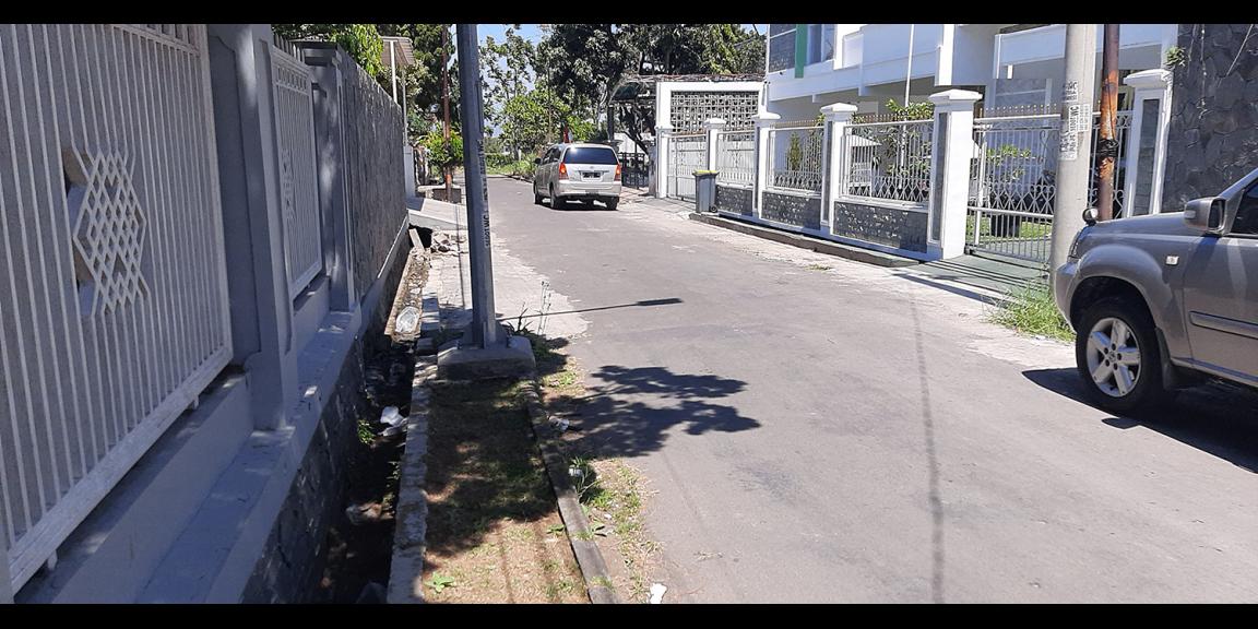 RUMAH ASRI DAN RESIK DI ACAMANIK BANDUNG RUMAH ASRI DAN RESIK DI ACAMANIK BANDUNG