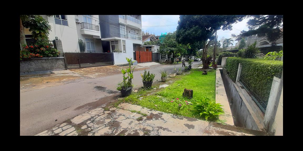 RUMAH HITUNG TANAH DI TUBAGUS ISMAIL DAGO BANDUNG RUMAH HITUNG TANAH DI TUBAGUS ISMAIL DAGO BANDUNG