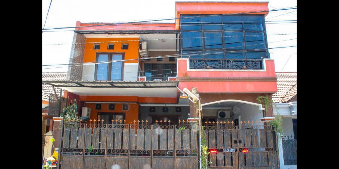 !Jual Cepat! Rumah Siap Huni Lokasi Rungkut Mapan Surabaya Timur !Jual Cepat! Rumah Siap Huni Lokasi Rungkut Mapan Surabaya Timur