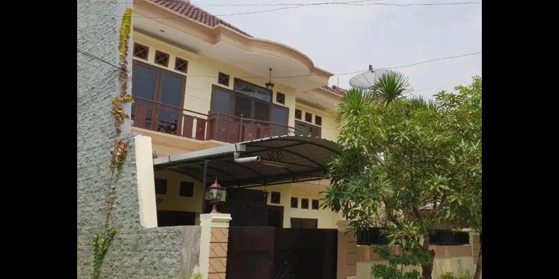 Rumah 2 Lantai di Perumahan Sakura Regency Ketintang Rumah 2 Lantai di Perumahan Sakura Regency Ketintang