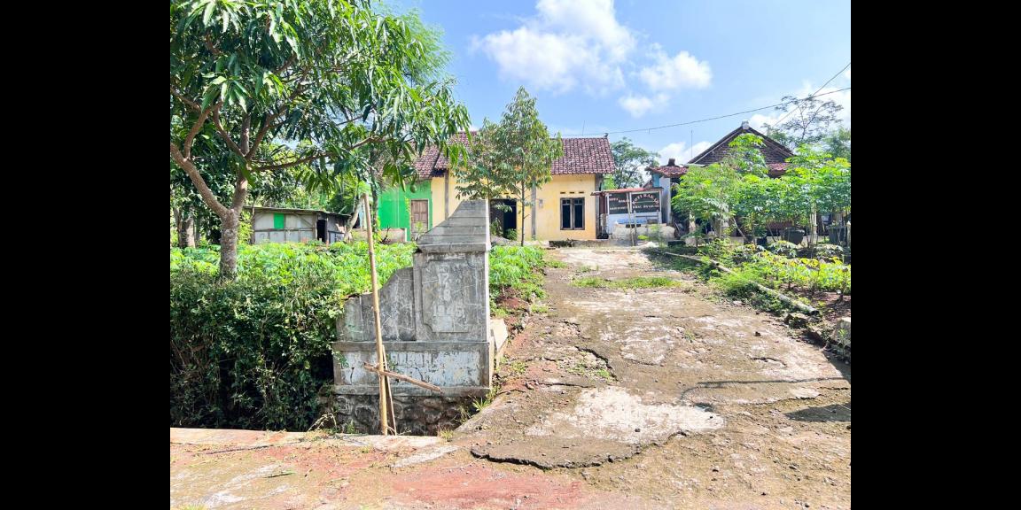 Rumah 250 Juta Utara Pasar Mojogedang Karanganyar  Rumah 250 Juta Utara Pasar Mojogedang Karanganyar