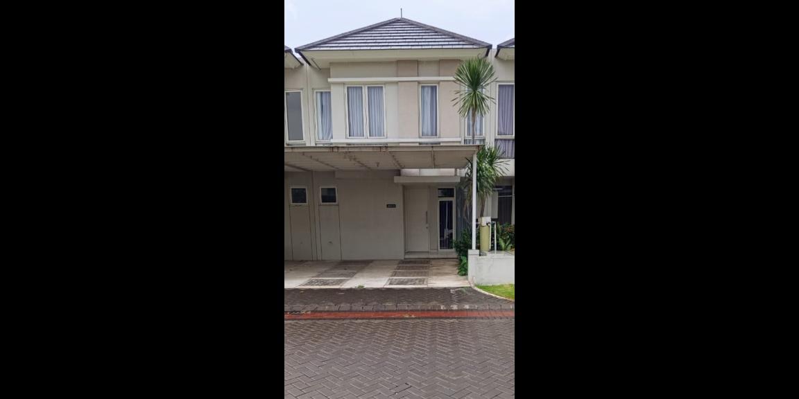 Dijual Rumah Semi Furnished Lokasi Grand Pakuwon Surabaya Barat Dijual Rumah Semi Furnished Lokasi Grand Pakuwon Surabaya Barat