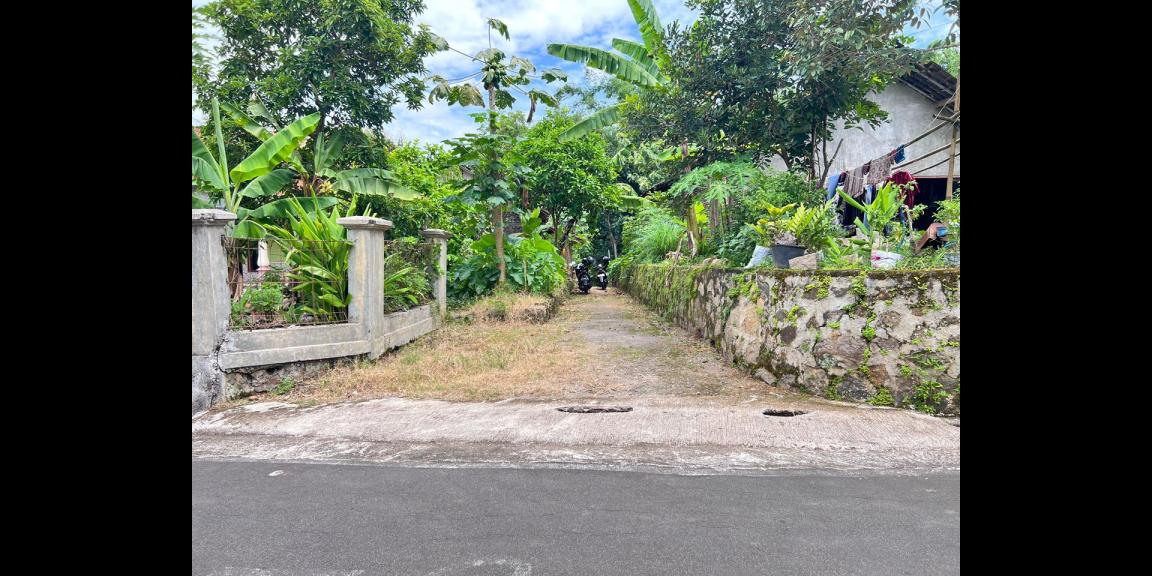 Tanah 2500m² Hanya 300 Juta Karangpandan Tanah 2500m² Hanya 300 Juta Karangpandan