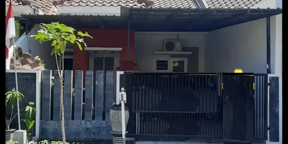 Rumah Siap Huni di Perumahan Purimas Kuta Surabaya Rumah Siap Huni di Perumahan Purimas Kuta Surabaya