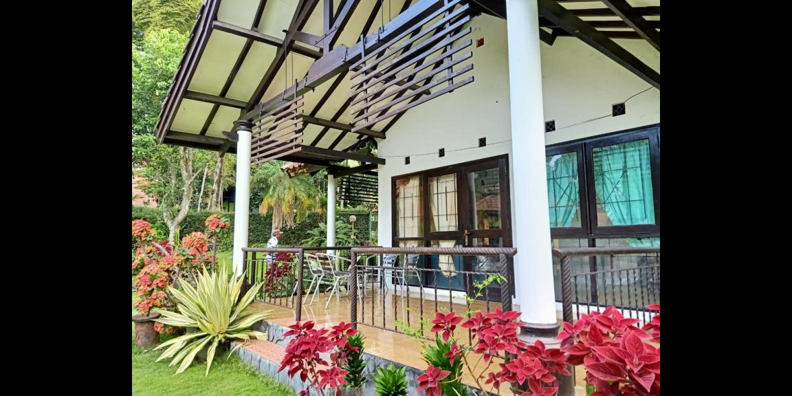 Jual Villa Grand Trawas SHM Siap Huni di Mojokerto Jual Villa Grand Trawas SHM Siap Huni di Mojokerto