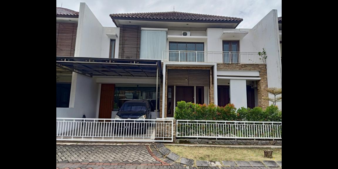 Rumah Mewah Minimalis Strategis di Kertajaya Indah Regency Rumah Mewah Minimalis Strategis di Kertajaya Indah Regency