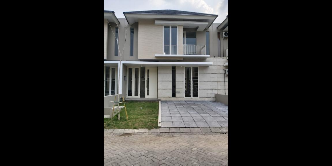 Rumah Bagus Kawasan Green Lake Citraland Dekat Unesa Rumah Bagus Kawasan Green Lake Citraland Dekat Unesa