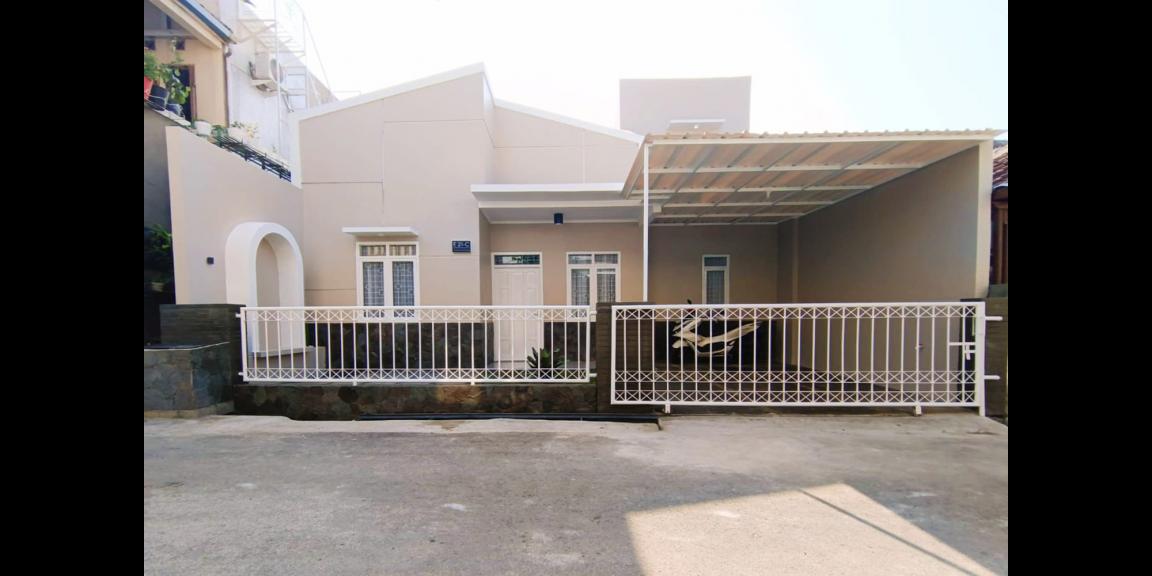 RUMAH CANTIK DAN ESTETIK DI KAWALUYAAN BANDUNG RUMAH CANTIK DAN ESTETIK DI KAWALUYAAN BANDUNG