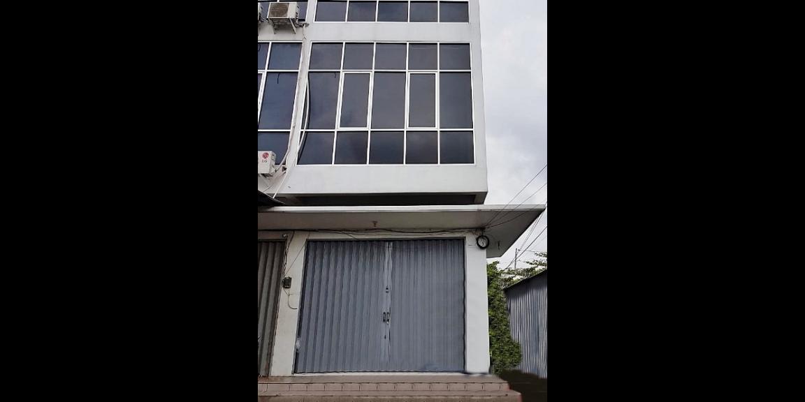 Ruko LT. 134 / LB. 180 - 3 Lt - Jl. Badak Raya, Smg - SHM Ruko LT. 134 / LB. 180 - 3 Lt - Jl. Badak Raya, Smg - SHM