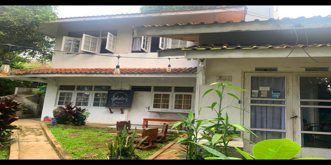 RUMAH KOLONIAL BELANDA HITUNG TANAH DI KAWASAN DAGO BANDUNG RUMAH KOLONIAL BELANDA HITUNG TANAH DI KAWASAN DAGO BANDUNG