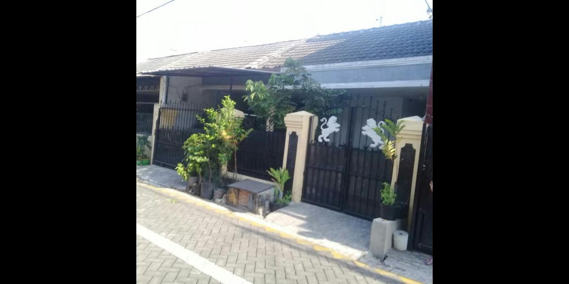 Jual Rumah SHM di Gunung Sari Indah daerah Kedurus Surabaya Jual Rumah SHM di Gunung Sari Indah daerah Kedurus Surabaya