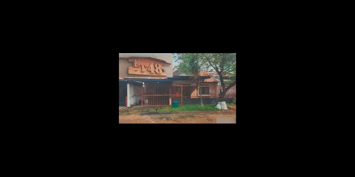 Jual Rumah Minimalis dan Siap Huni di Kawasan Elit Taman Sidoarjo Harga Murah dibawah 1M Jual Rumah Minimalis dan Siap Huni di Kawasan Elit Taman Sidoarjo Harga Murah dibawah 1M