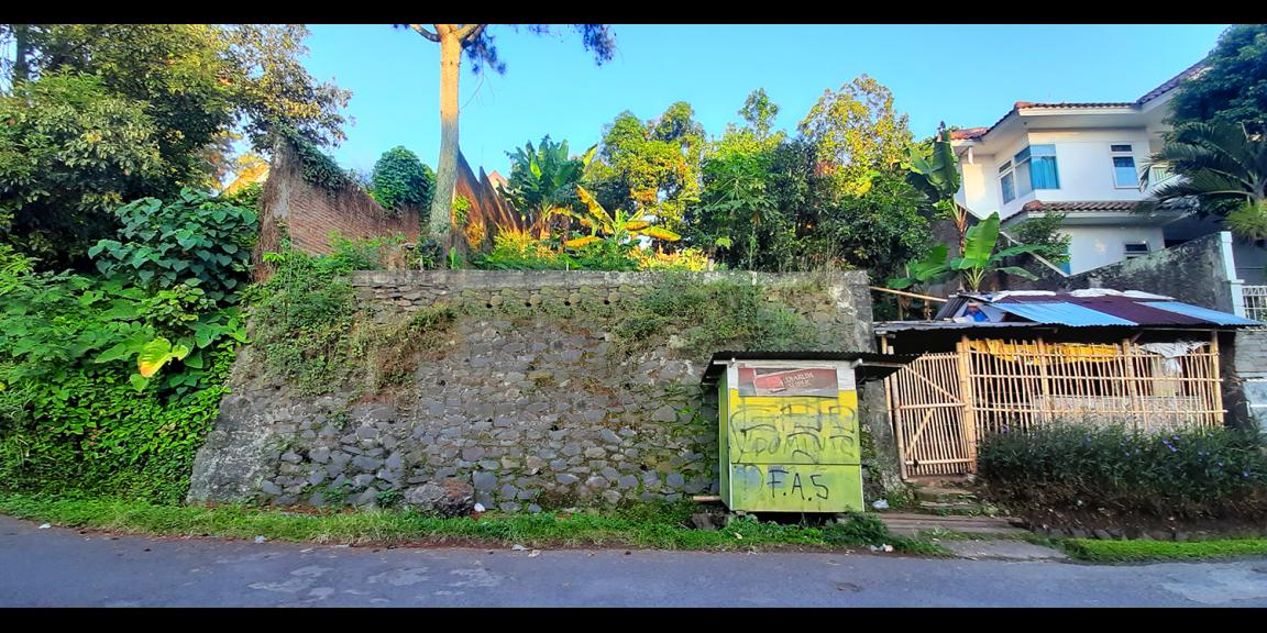 TANAH UNTUK RUMAH TINGGAL ATAU KOST-KOSTAN DI TUBAGUS ISMAIL DAGO BANDUNG TANAH UNTUK RUMAH TINGGAL ATAU KOST-KOSTAN DI TUBAGUS ISMAIL DAGO BANDUNG