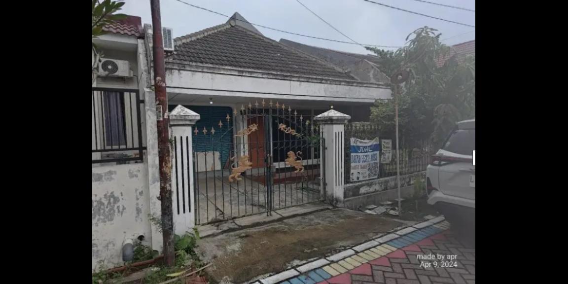 Dijual Rumah Murah Tengah Kota Surabaya Siap Huni di Jalan Barata Jaya Dijual Rumah Murah Tengah Kota Surabaya Siap Huni di Jalan Barata Jaya