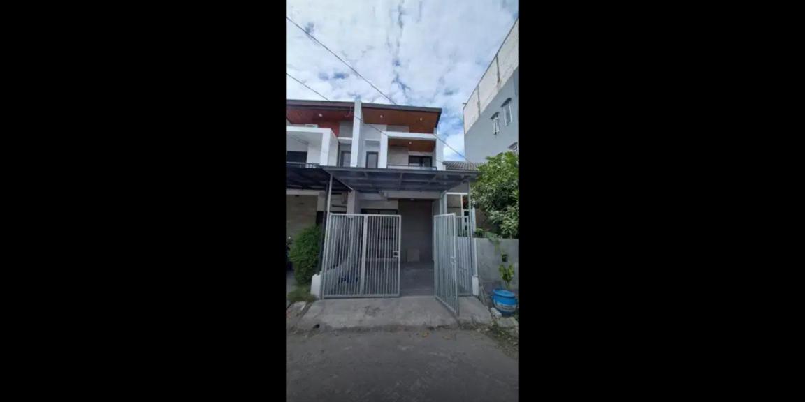 Rumah Baru 2 Lantai Perumahan Royal Paka Rungkut Surabaya Timur Rumah Baru 2 Lantai Perumahan Royal Paka Rungkut Surabaya Timur