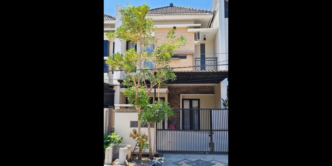 Rumah Siap Huni Lokasi Strategis di Bendul Merisi Surabaya Selatan Rumah Siap Huni Lokasi Strategis di Bendul Merisi Surabaya Selatan