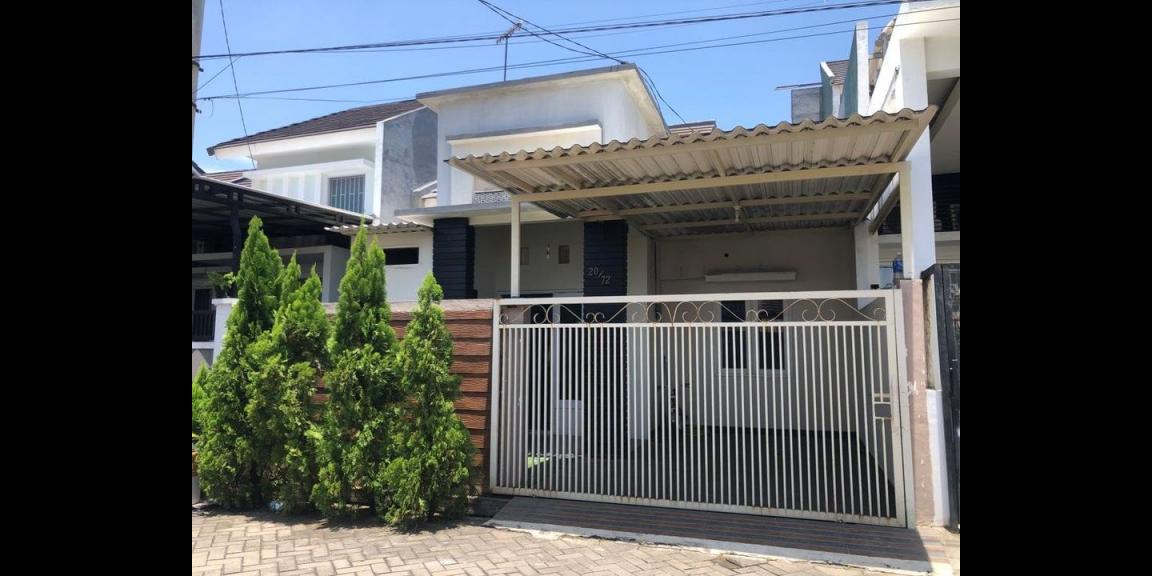 Dijual Rumah Minimalis Semi Furnished Siap huni Lokasi Royal Park Regency Surabaya Timur Dijual Rumah Minimalis Semi Furnished Siap huni Lokasi Royal Park Regency Surabaya Timur