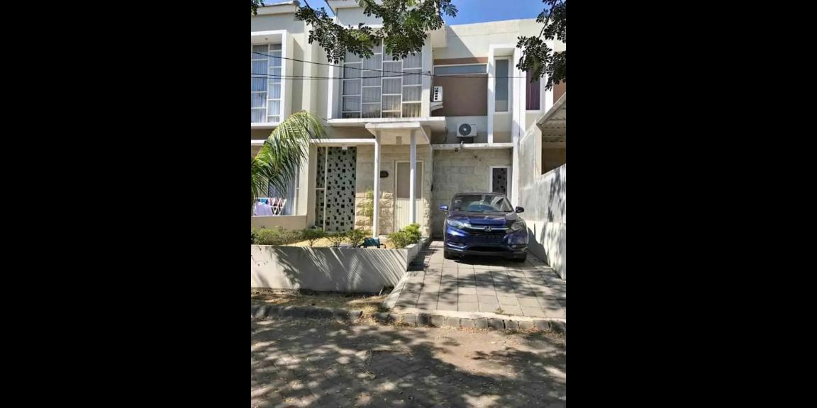 Rumah Minimalis Siap Huni di Perumahan Istana Mentari Sidoarjo Kota Rumah Minimalis Siap Huni di Perumahan Istana Mentari Sidoarjo Kota