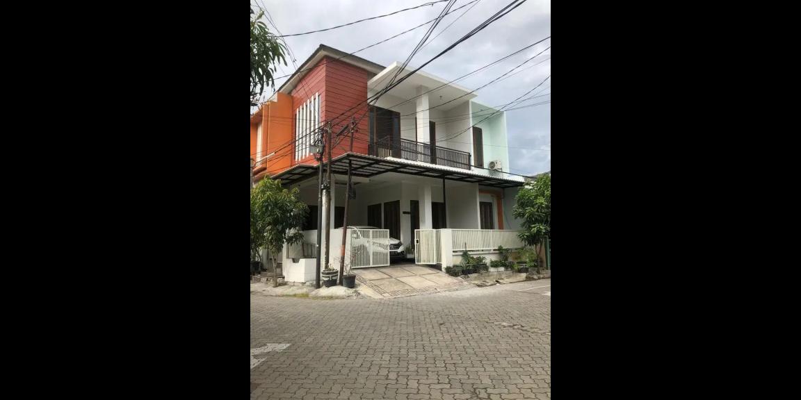 Jual Rumah Mewah di Wisma Kedung Asem Indah Surabaya Jual Rumah Mewah di Wisma Kedung Asem Indah Surabaya