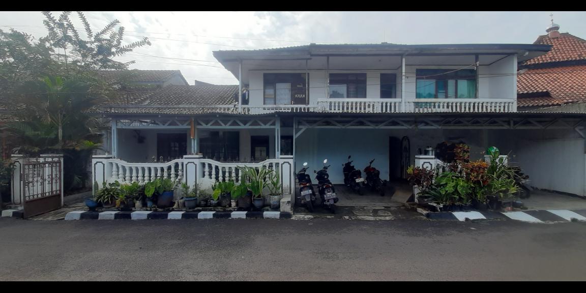 KOST 23 KAMAR PENUH TERISI DEKAT PERKANTORAN, SEKOLAH DAN PERTOKOAN DI SAYAP JL. JAKARTA BANDUNG HARGA DI BAWAH NJOP KOST 23 KAMAR PENUH TERISI DEKAT PERKANTORAN, SEKOLAH DAN PERTOKOAN DI SAYAP JL. JAKARTA BANDUNG HARGA DI BAWAH NJOP